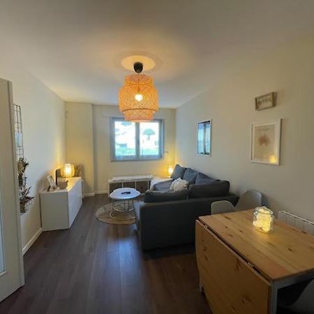 Apartamento A Un Paso De La Playa En Ares Con Piscina Y Parking Buitenkant foto